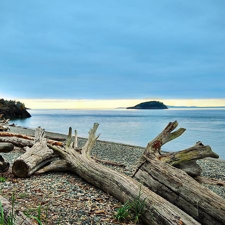 Coachman Inn Oak Harbor Exterior foto