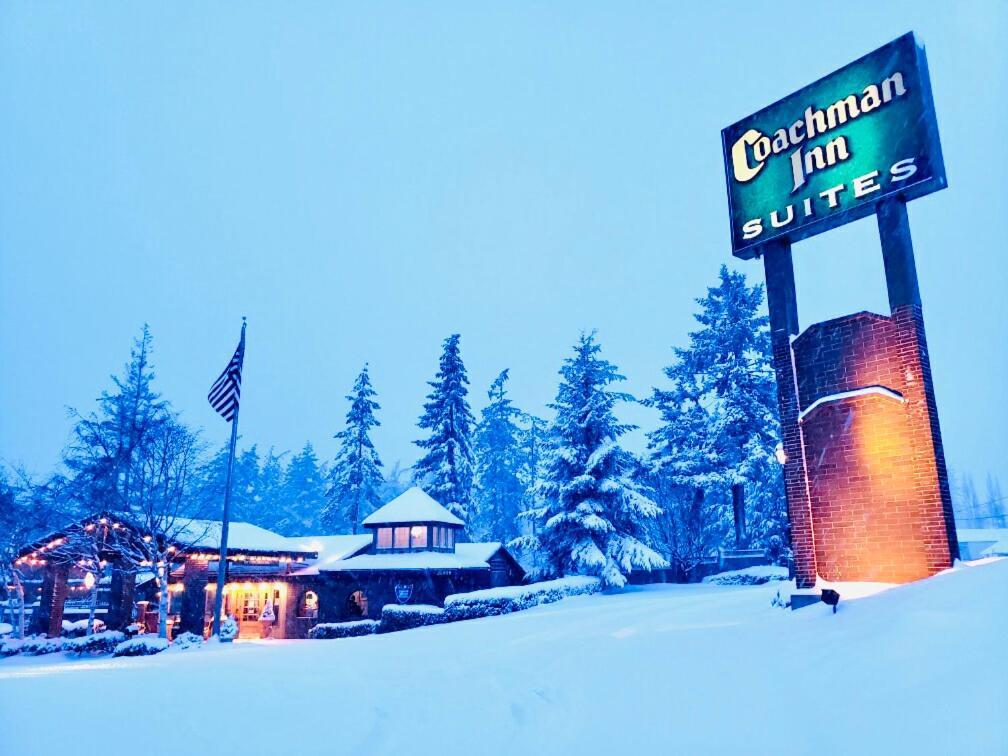 Coachman Inn Oak Harbor Exterior foto